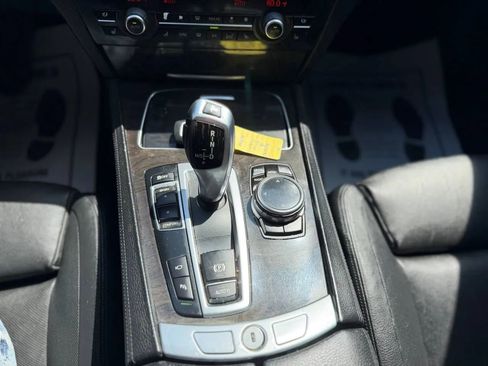Used 2014 BMW 740i RWD image 48