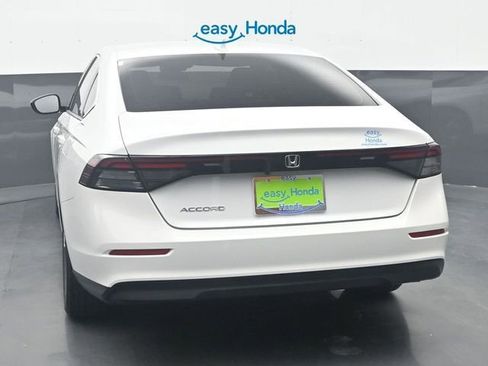 Used 2024 Honda Accord EX image 6