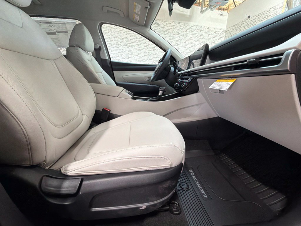New 2026 Hyundai Tucson SEL Plus FWD image 12