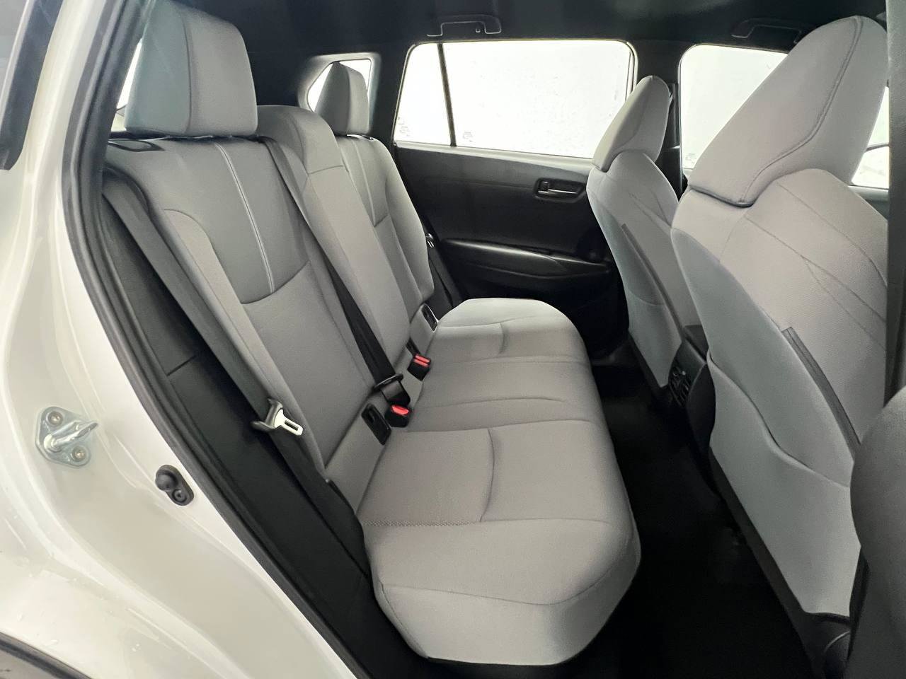 Used 2024 Toyota Corolla Cross AWD Hybrid image 14