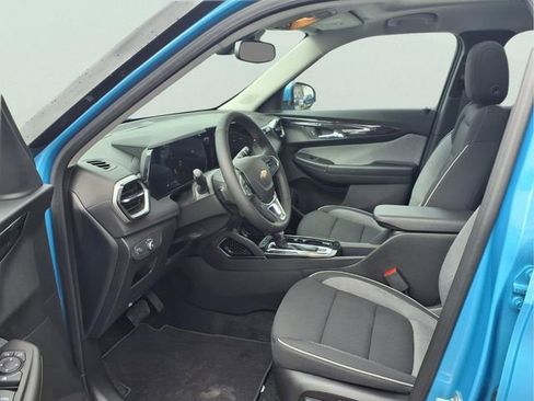 New 2026 Chevrolet TrailBlazer LT w/ Convenience Package AWD/4WD image 18