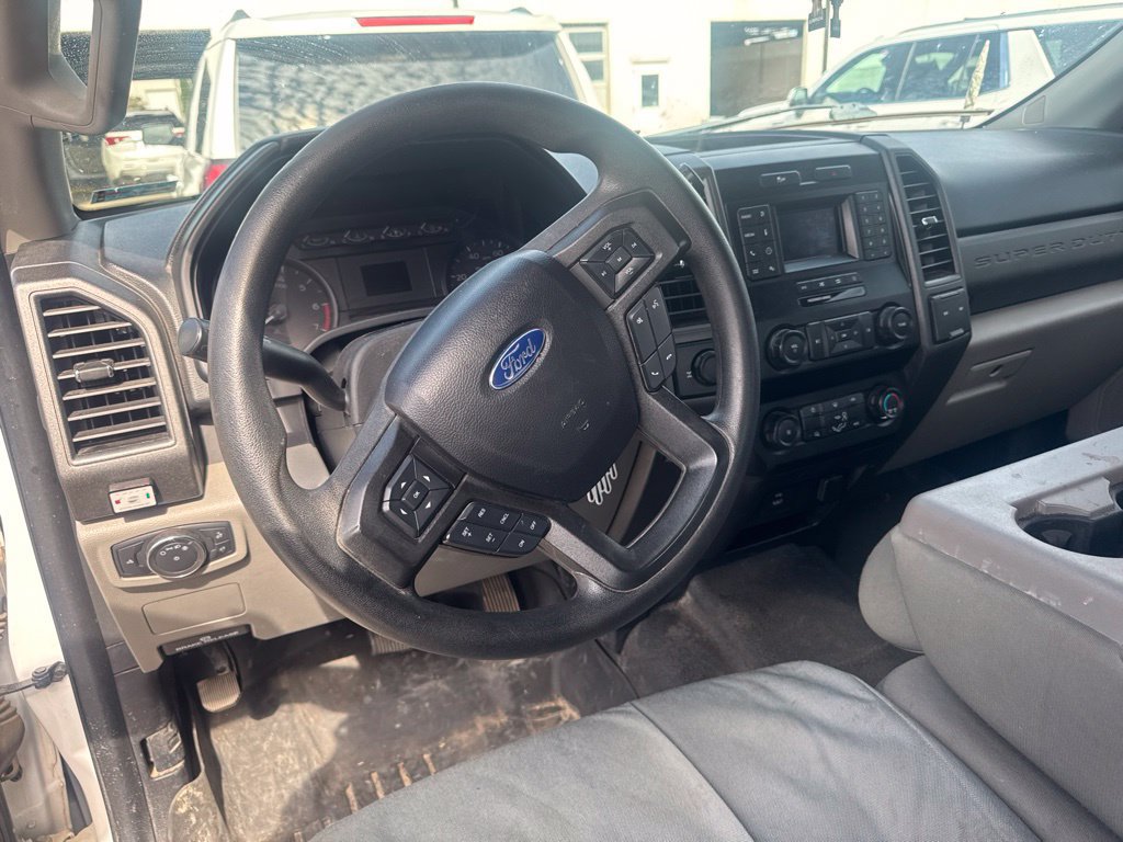Used 2021 Ford F250 XL w/ STX Appearance Package RWD image 13