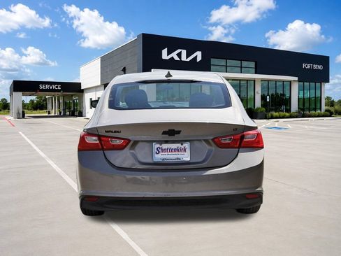 Used 2023 Chevrolet Malibu LT FWD image 6