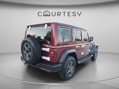 Used 2021 Jeep Wrangler Unlimited Sport w/ Sun And Sound Package AWD/4WD image 3