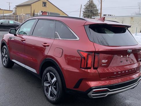 Used 2021 Kia Sorento EX image 5