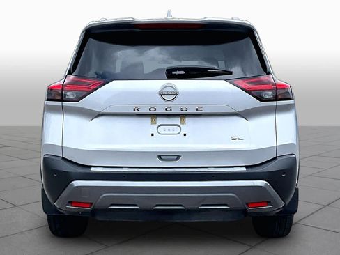 Certified 2022 Nissan Rogue SL FWD image 5