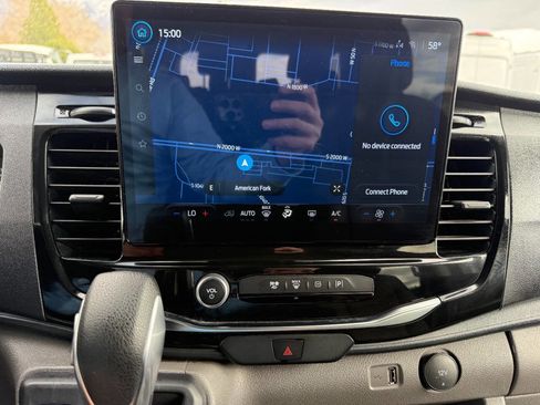 Used 2024 Ford Transit 350 XLT image 36