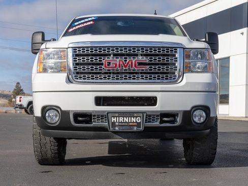 Used 2013 GMC Sierra 3500 Denali image 28