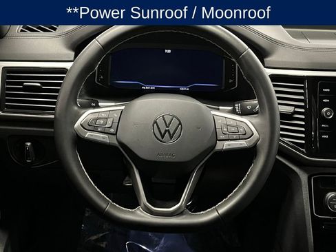 Used 2023 Volkswagen Atlas Cross Sport SE w/ Panoramic Sunroof Package AWD/4WD image 9