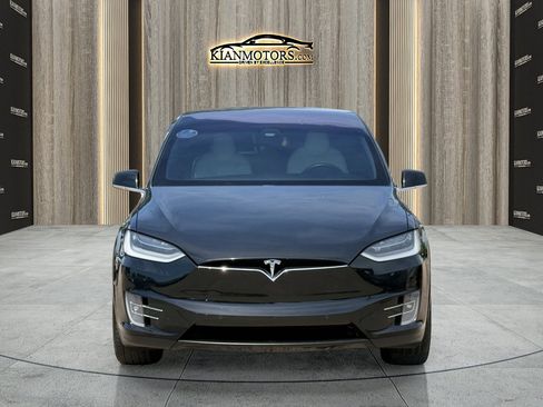 Used 2020 Tesla Model X Long Range AWD/4WD image 9