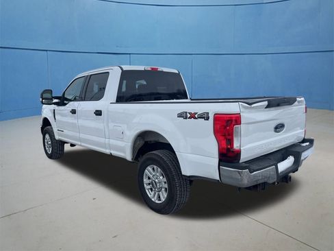 Used 2019 Ford F250 XLT w/ Snow Plow Prep Package image 9