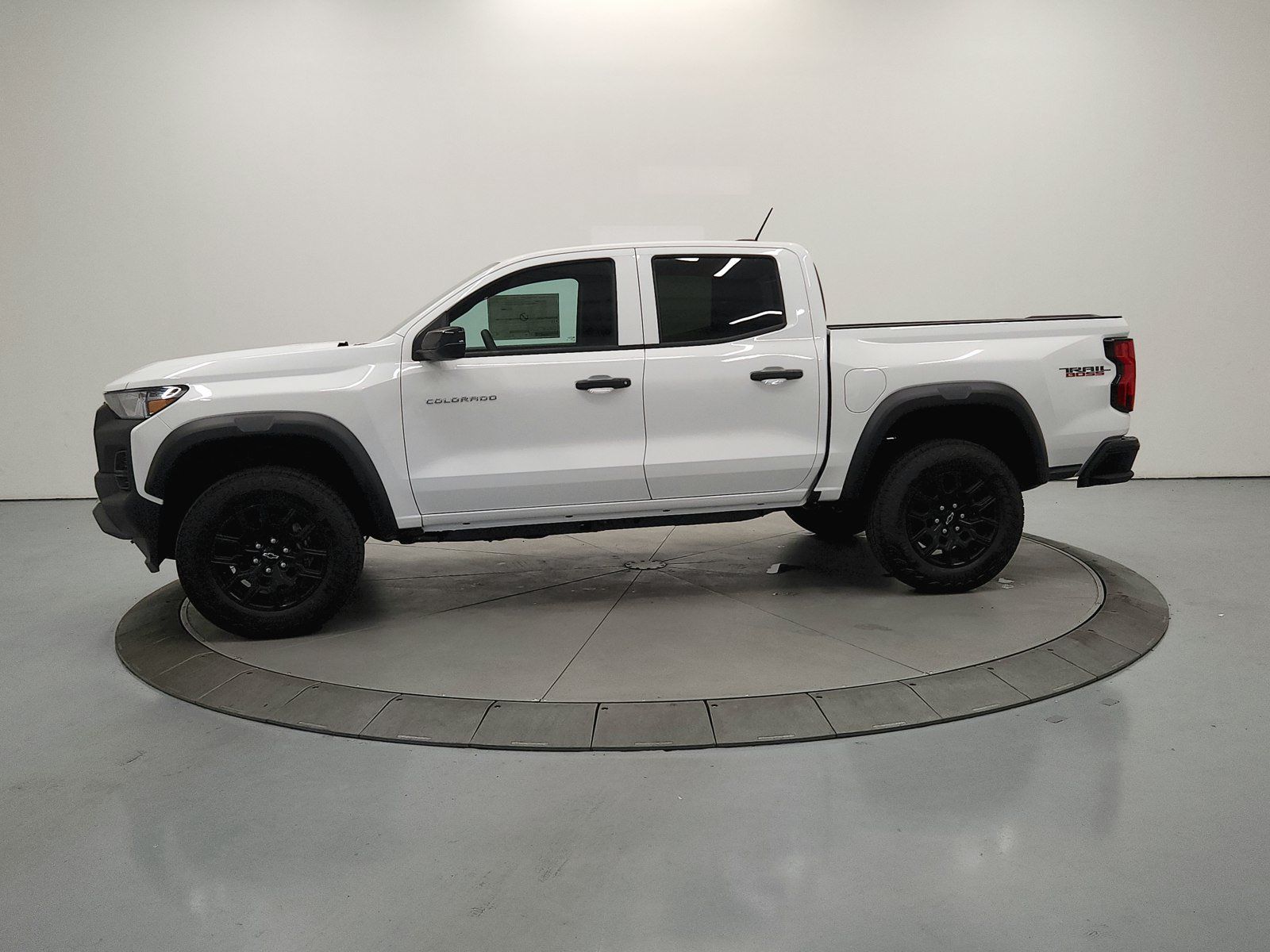 New 2026 Chevrolet Colorado Trail Boss AWD/4WD image 42