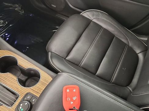 Used 2017 GMC Acadia Denali w/ Technology Package image 22