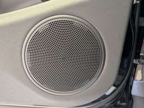 New 2026 Land Rover Range Rover Evoque S AWD/4WD image 23