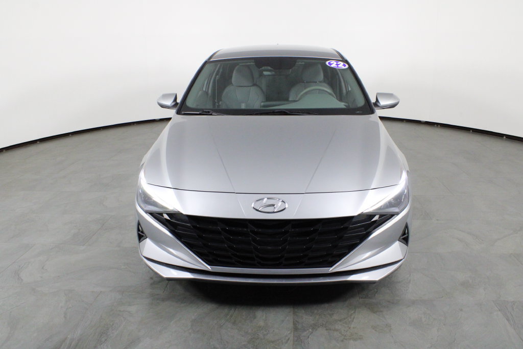 Certified 2022 Hyundai Elantra SEL FWD image 13