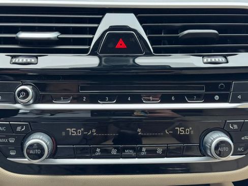 Used 2017 BMW 530i 530i Sedan 4D image 30