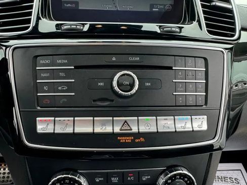 Used 2018 Mercedes-Benz GLE 43 AMG 4MATIC image 34