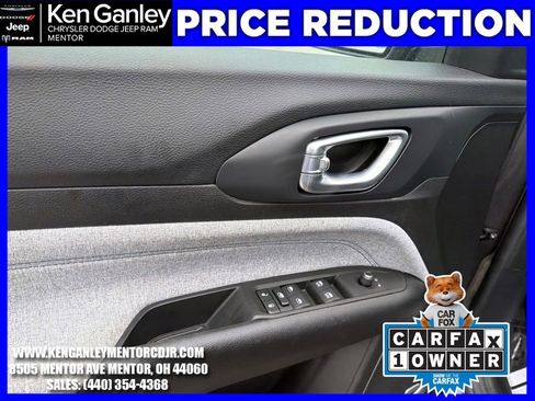 Used 2022 Jeep Compass Latitude w/ Sun and Sound Group image 11