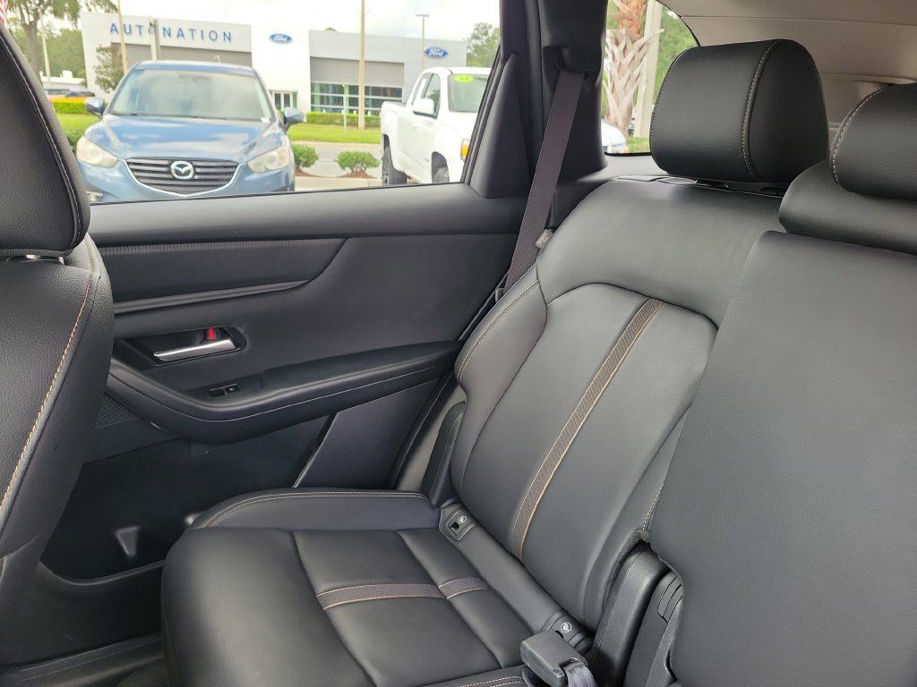 Used 2025 MAZDA CX-90 3.3 Turbo w/ Select Package AWD/4WD image 13