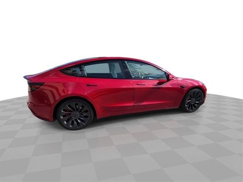 Used 2022 Tesla Model 3 Performance image 9