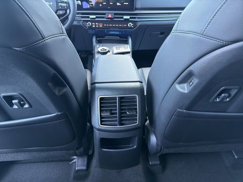 New 2026 Kia Sportage EX image 22