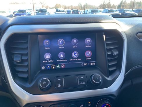 Used 2020 GMC Acadia SLE image 17