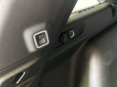 New 2026 Jeep Grand Cherokee Limited AWD/4WD image 30