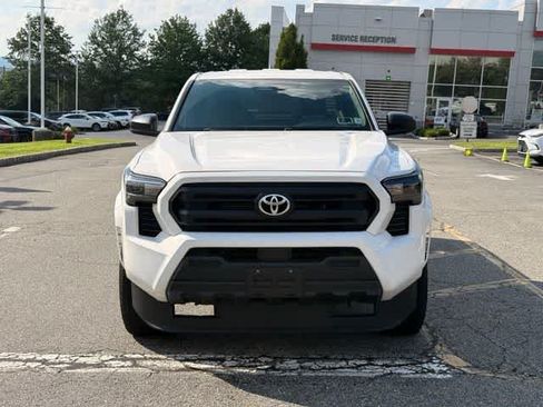 Used 2024 Toyota Tacoma SR RWD image 2
