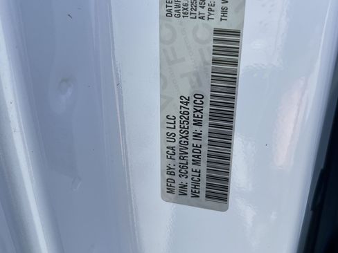 Used 2025 RAM ProMaster 2500 w/ U-Haul Equipment Group FWD image 28