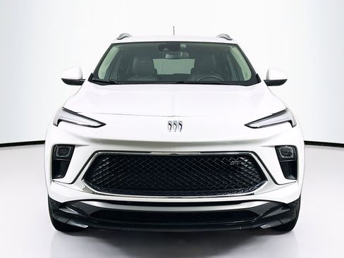 Used 2024 Buick Encore GX Sport Touring w/ Comfort Package image 2