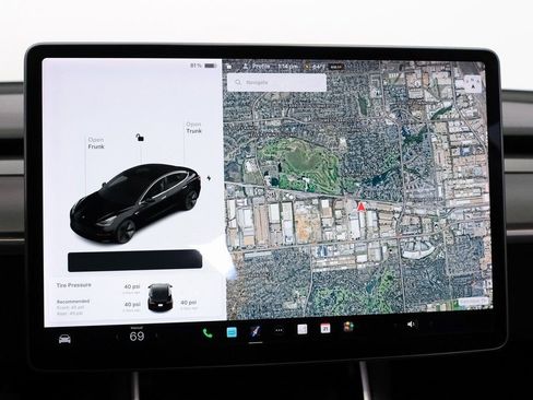 Used 2019 Tesla Model 3 Standard Range Plus image 21