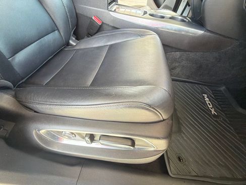 Used 2020 Acura MDX FWD image 22