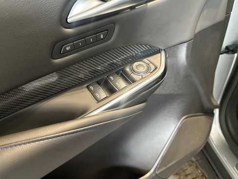 Certified 2025 Cadillac XT4 Sport FWD image 21