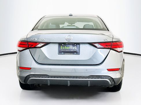 Used 2024 Nissan Sentra SV image 7