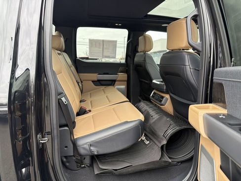 Used 2023 Ford F150 Lariat w/ Equipment Group 502A High image 15