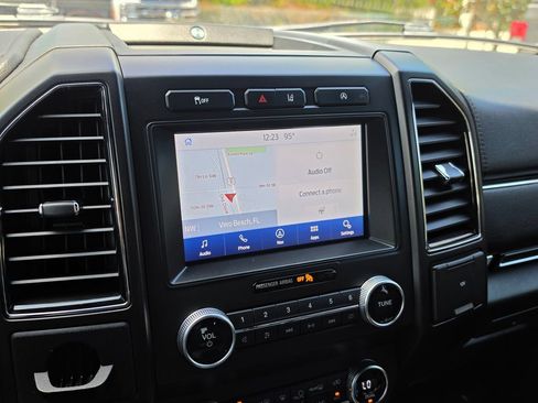 Used 2021 Ford Expedition Limited RWD image 16