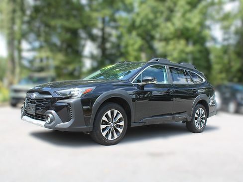 Used 2024 Subaru Outback Limited AWD/4WD image 3
