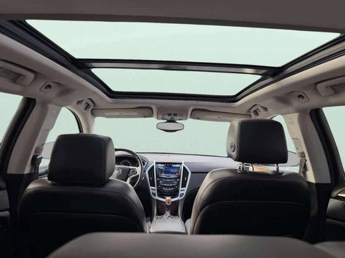 Used 2015 Cadillac SRX Luxury image 12