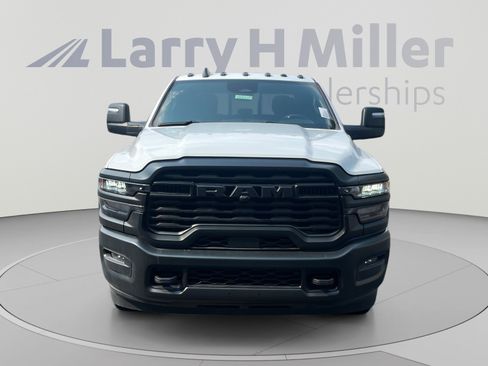 New 2026 RAM 3500 Tradesman AWD/4WD image 8