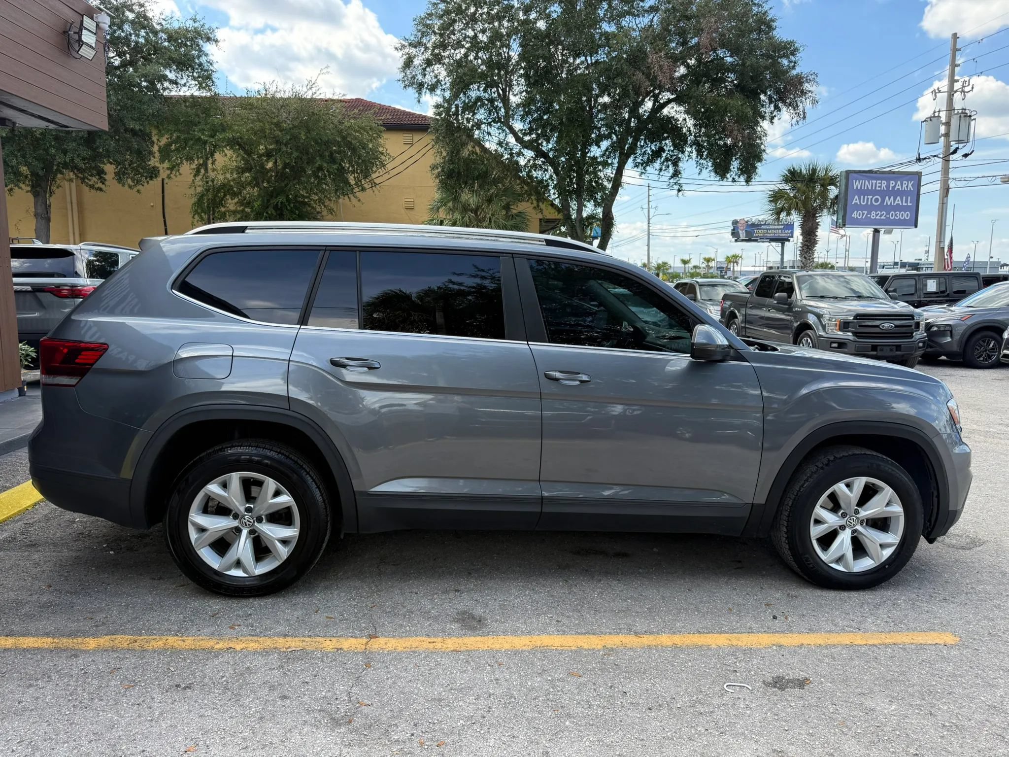 Used 2018 Volkswagen Atlas SE FWD image 5