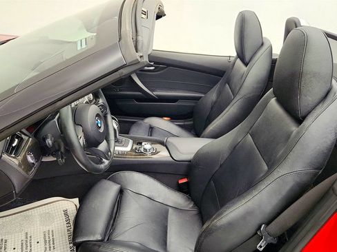 Used 2016 BMW Z4 sDrive35is RWD image 21