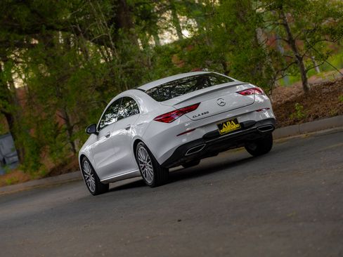 Used 2020 Mercedes-Benz CLA 250 image 46