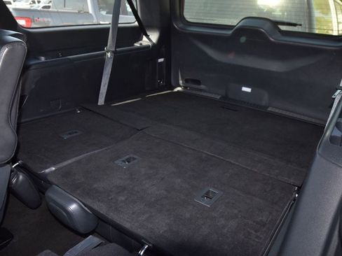 Certified 2024 Lincoln Navigator L 4WD image 12