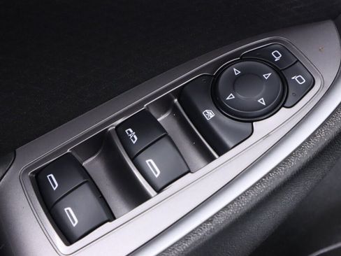 Used 2023 Chevrolet Malibu LT FWD image 25