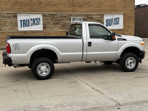 Used 2016 Ford F250 XL w/ Power Equipment Group image 5