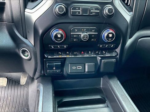 Used 2020 Chevrolet Silverado 1500 LTZ w/ LTZ Plus Package image 21