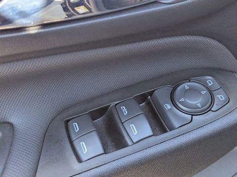 Used 2023 Chevrolet Equinox RS w/ LPO, Floor Liner Package image 20