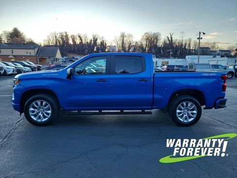 Used 2025 Chevrolet Silverado 1500 Custom image 4