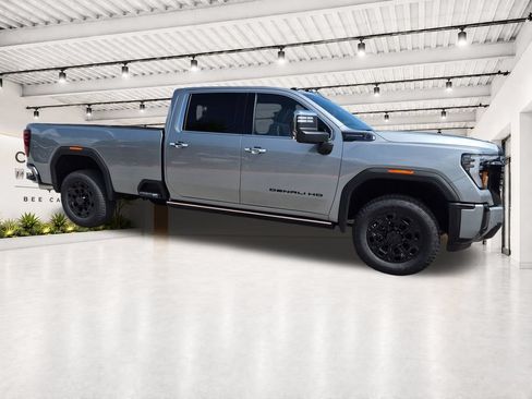 New 2026 GMC Sierra 3500 Denali Ultimate w/ LPO, Black Badging Package AWD/4WD image 15