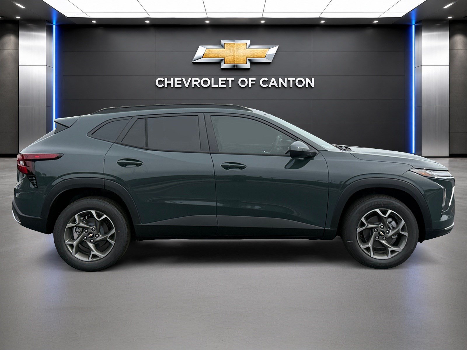 New 2026 Chevrolet Trax LT w/ LT Convenience Package FWD image 4